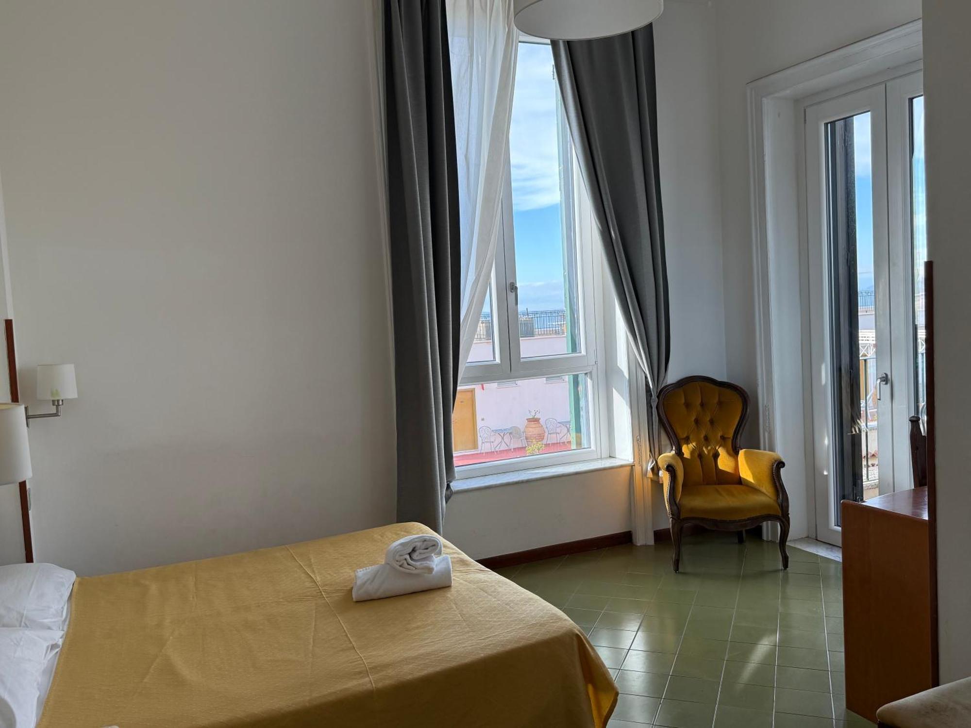 Hotel Villa Pina Antico Francischiello Massa Lubrense Extérieur photo